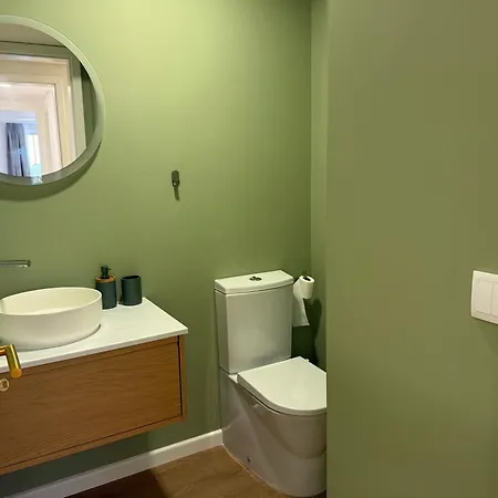 Casa Verde, T2 Com Jardim, Na Da Vitoria Praia da Vitória
